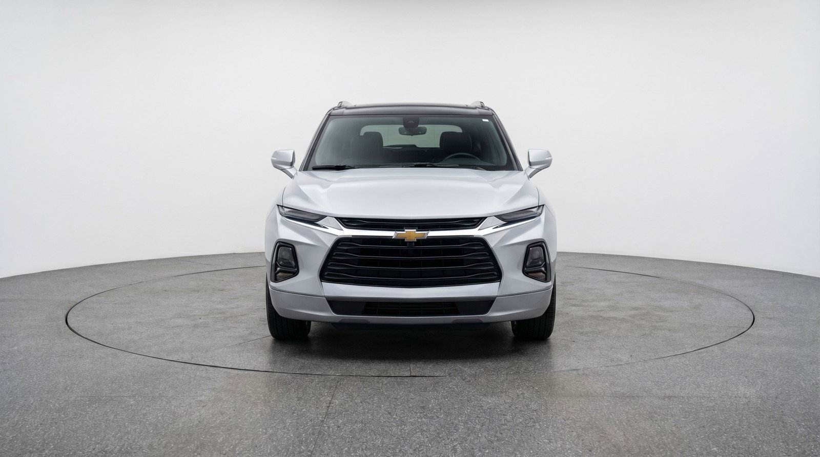Used 2025 Chevrolet Blazer LT image 2