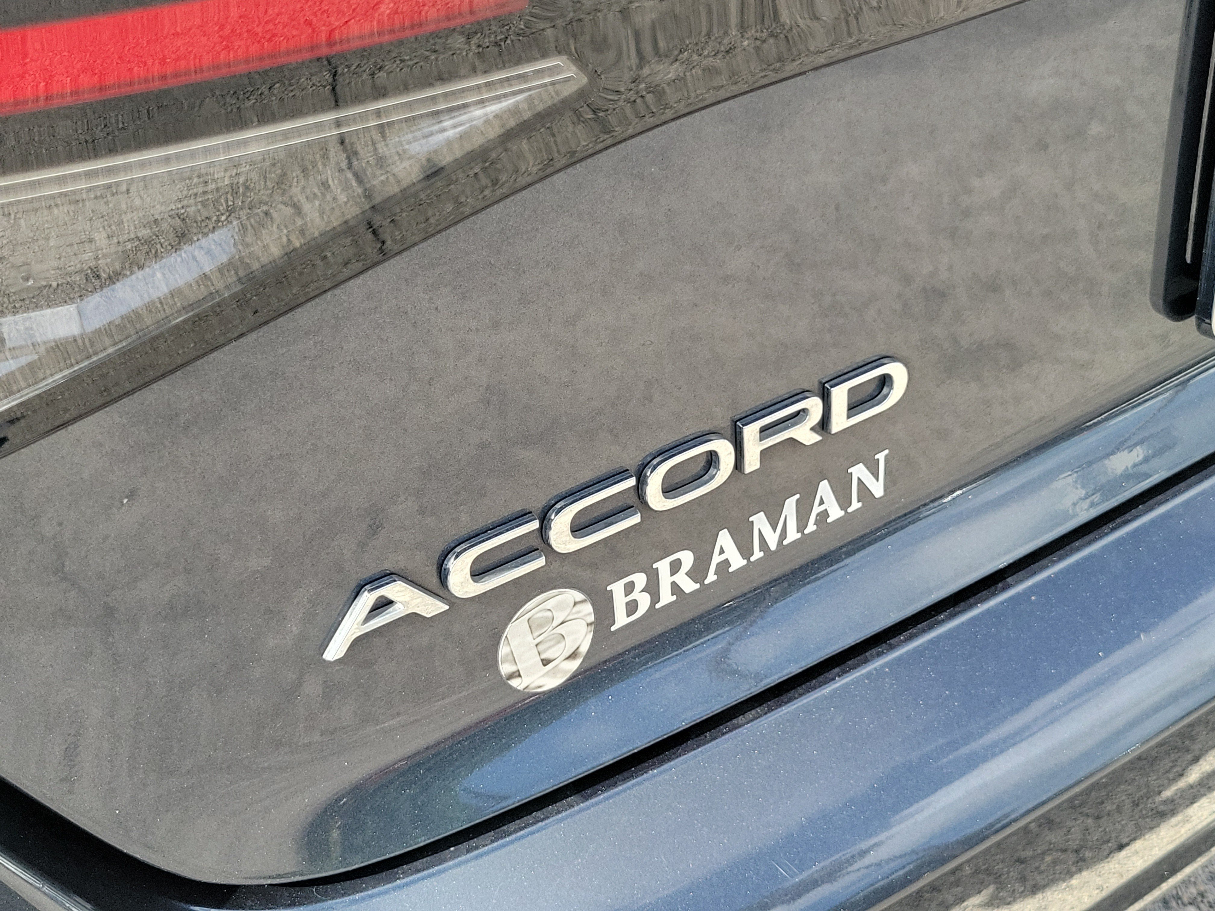 Certified 2023 Honda Accord LX image 5