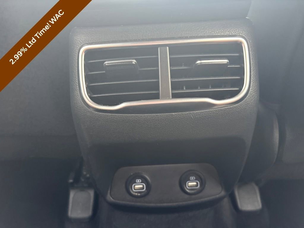 Certified 2023 Hyundai Santa Fe SEL w/ Premium Package image 23