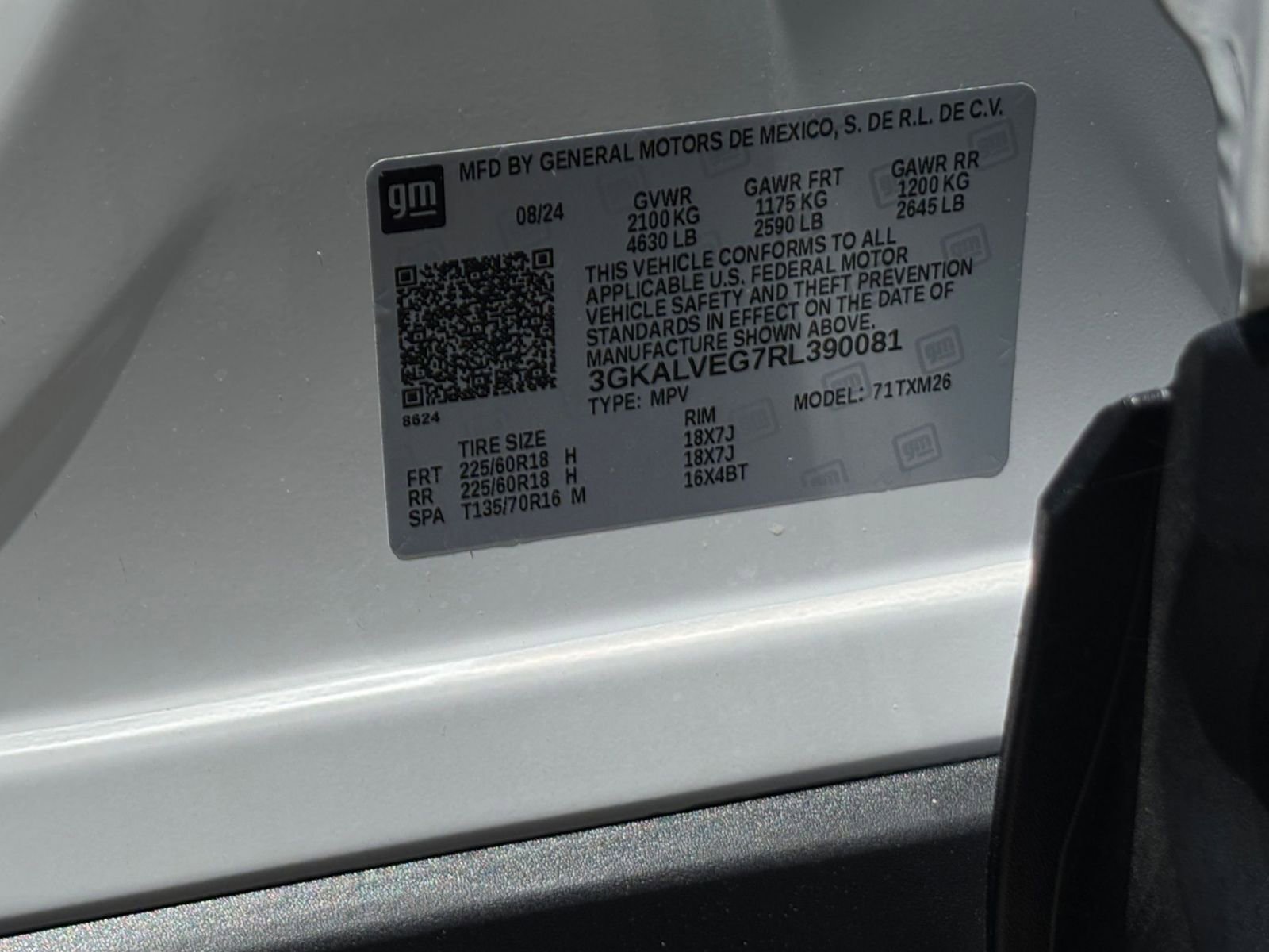 Used 2024 GMC Terrain SLT AWD/4WD image 31