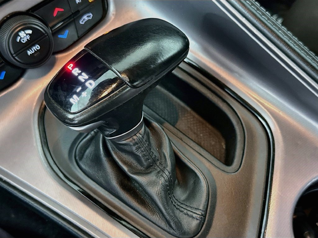 Used 2023 Dodge Challenger SXT RWD image 19