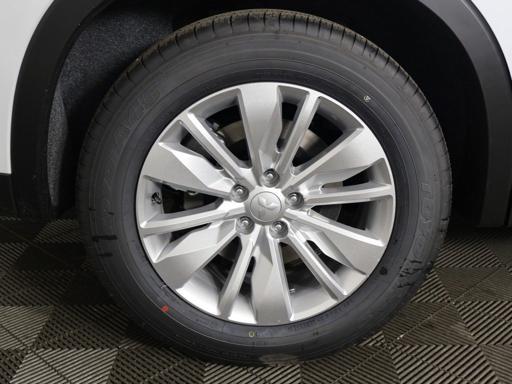 New 2026 Mitsubishi Outlander ES AWD/4WD image 20