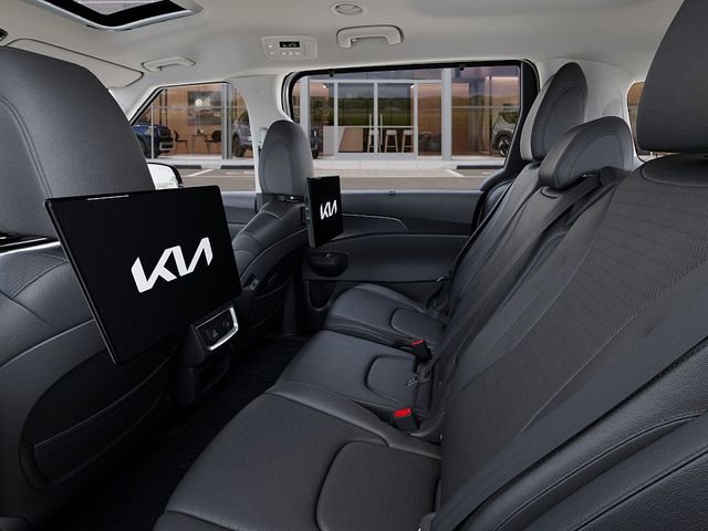 New 2025 Kia Carnival SX Prestige FWD image 18
