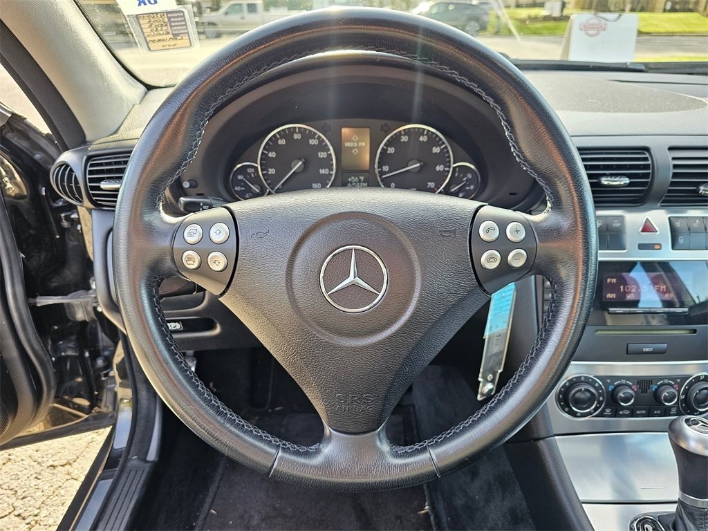 Used 2006 Mercedes-Benz C 230 Sedan image 14