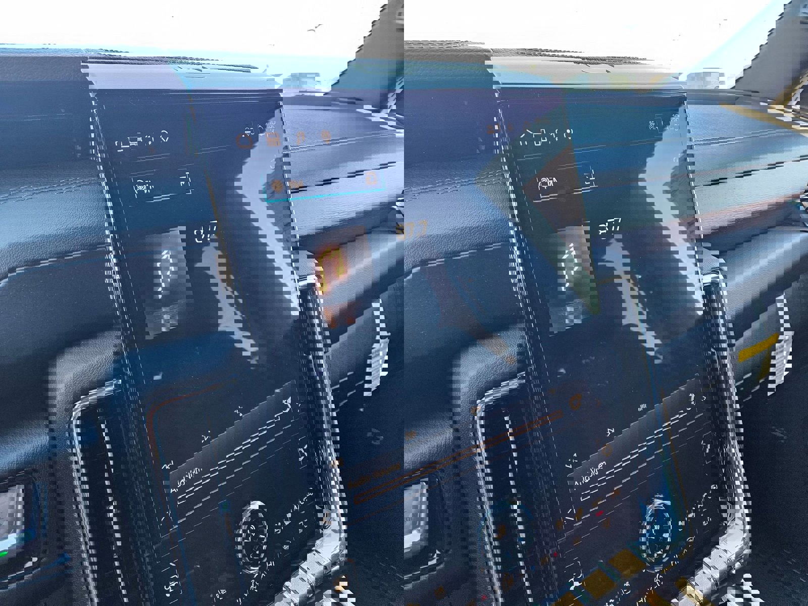 New 2026 GMC Yukon XL Denali w/ Sun & Power Step Package image 19