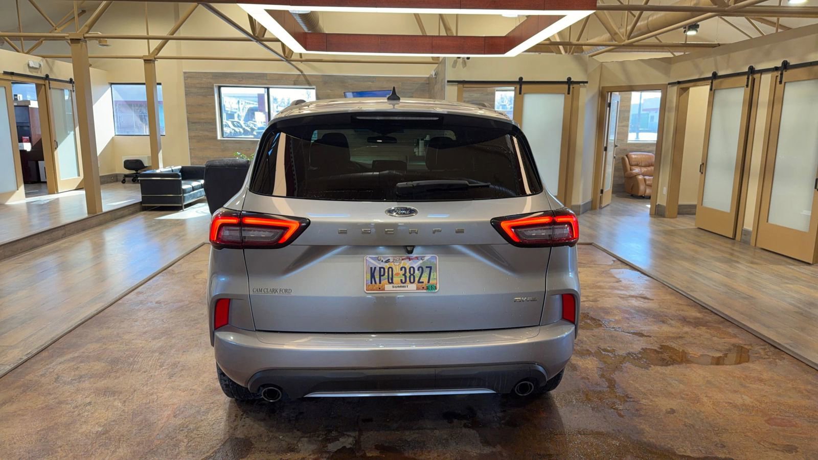 Used 2023 Ford Escape ST-Line image 4