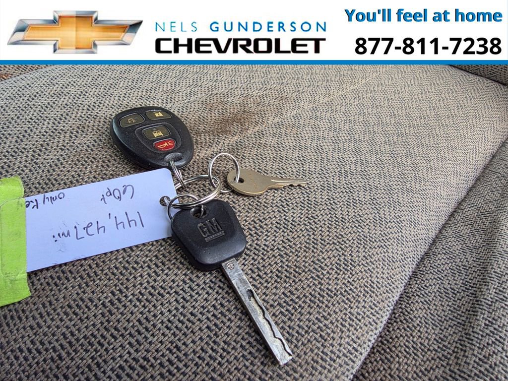 Used 2017 Chevrolet Express 3500 Extended image 19