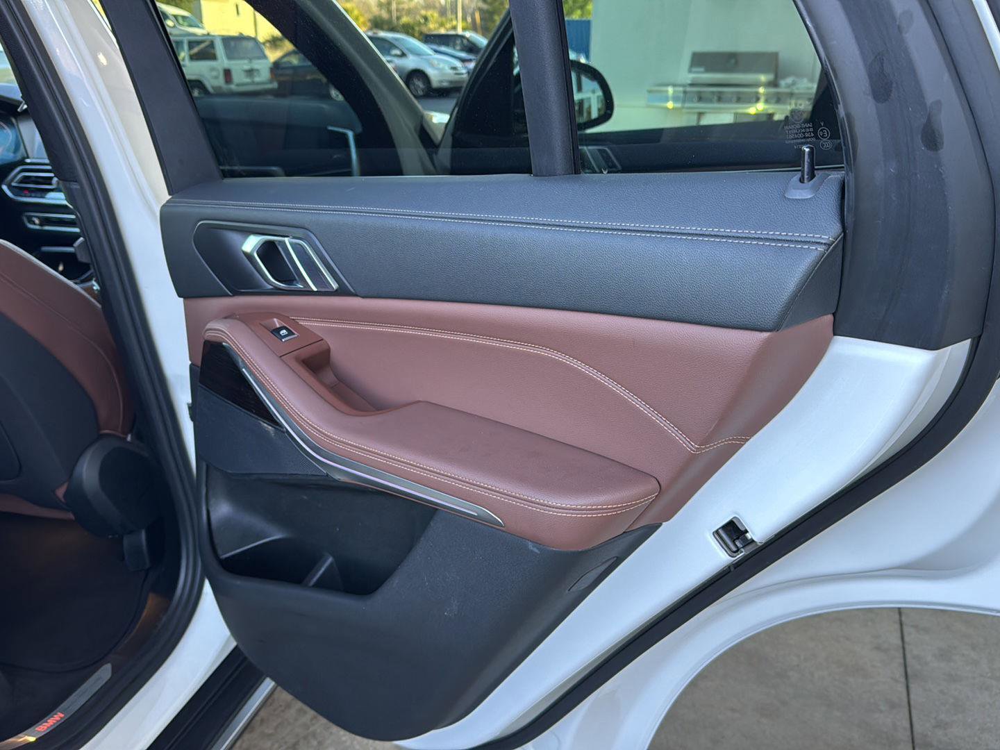 Used 2020 BMW X5 sDrive40i w/ Premium Package image 13
