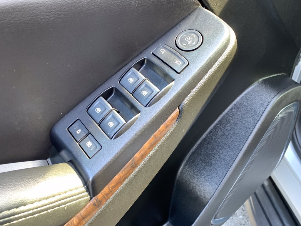 Used 2019 Chevrolet Tahoe LS RWD image 19