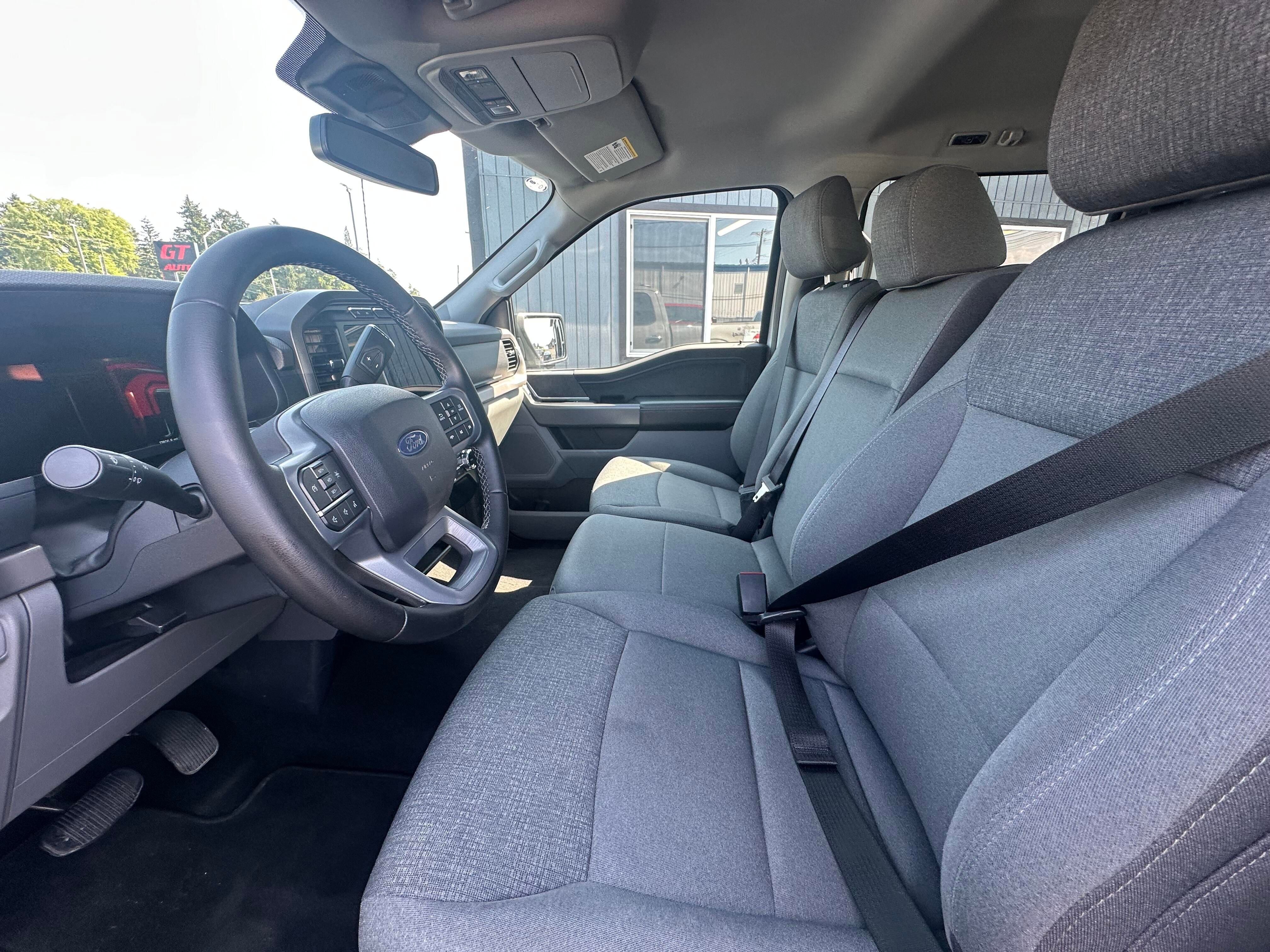 Used 2024 Ford F150 XLT w/ Tow/Haul Package image 10