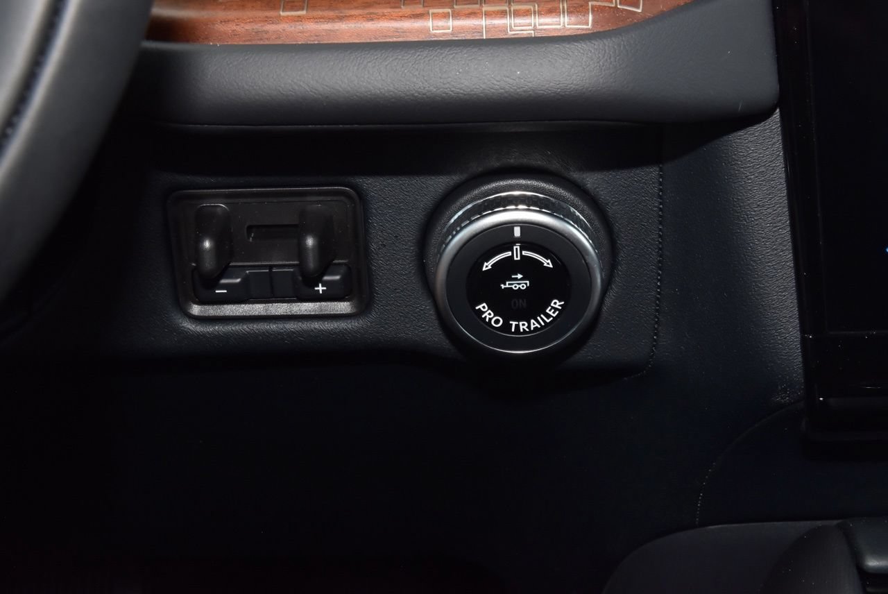 New 2027 Lincoln Navigator Black Label AWD/4WD image 34