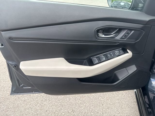Used 2023 Honda Accord Touring image 9