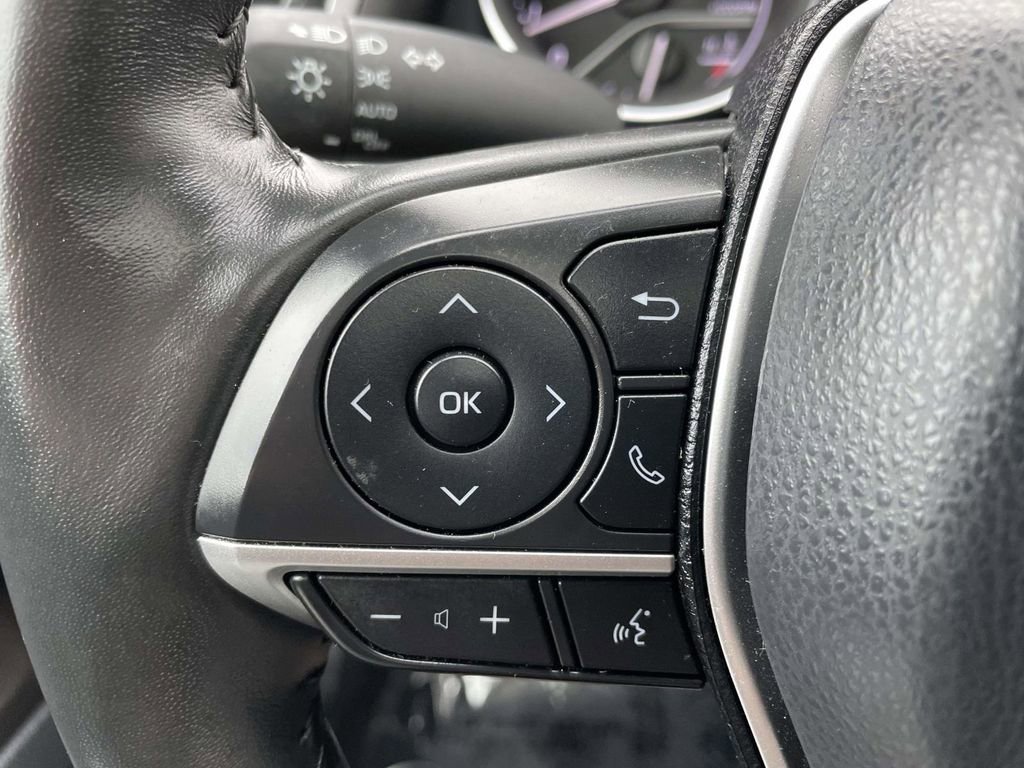 Used 2024 Toyota Camry XLE w/ Cold Weather Package image 32