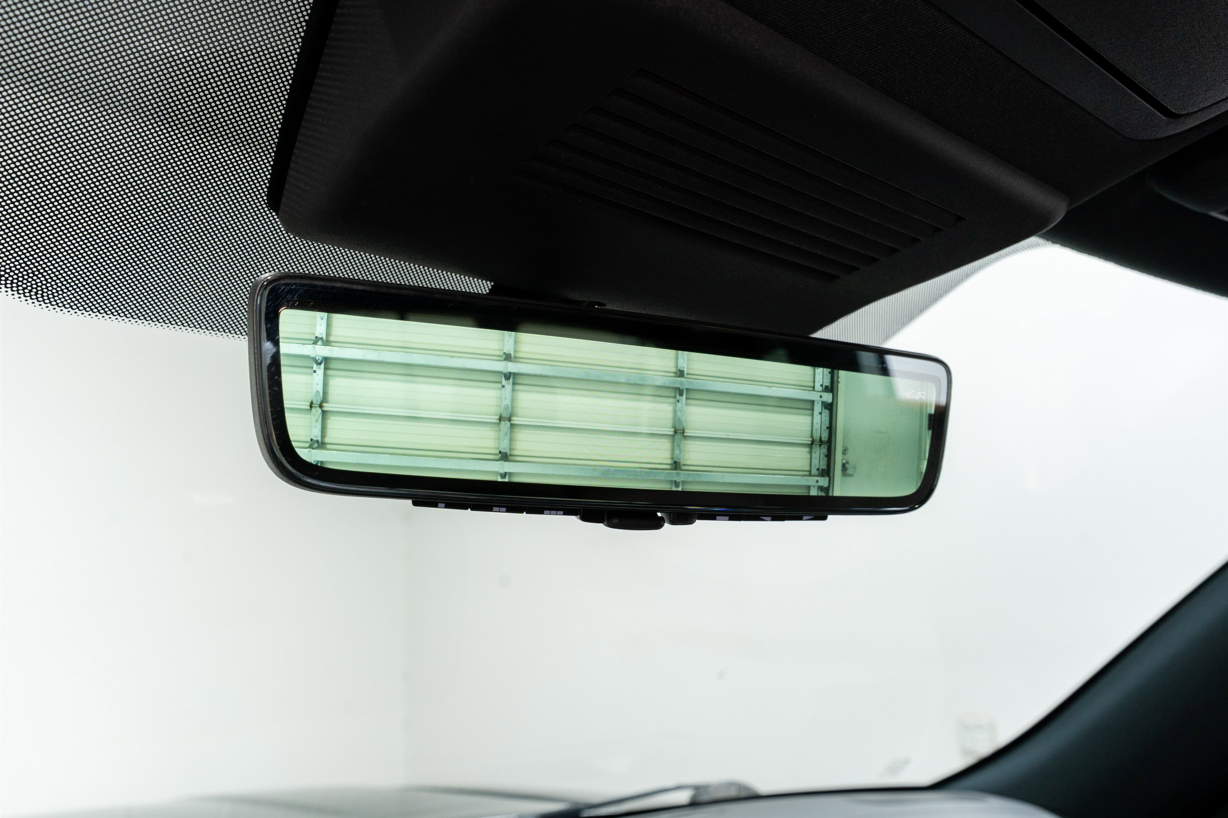 Used 2021 Nissan Armada Platinum image 18