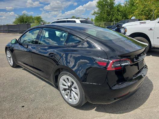 Used 2022 Tesla Model 3 Standard Range image 6