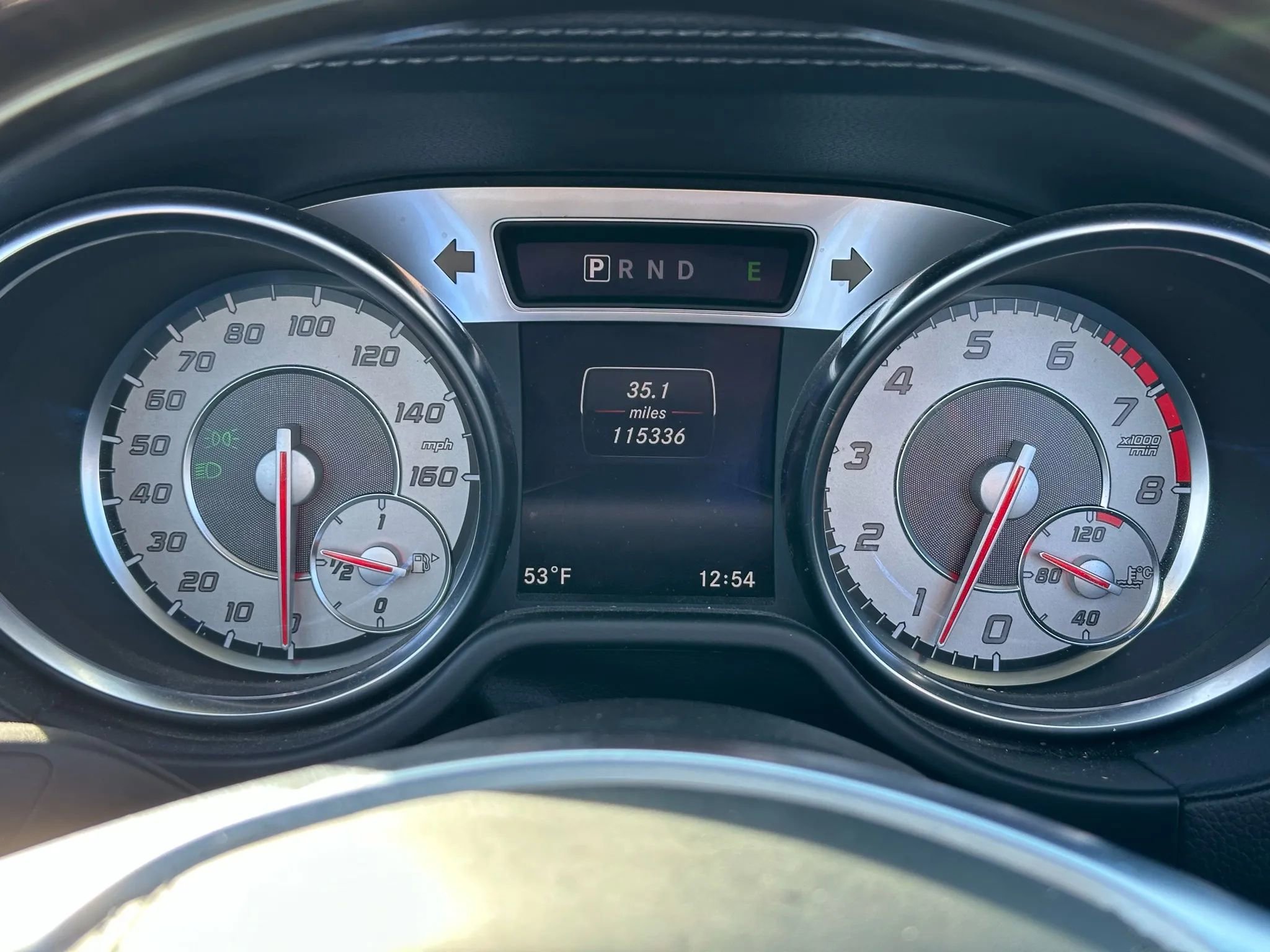 Used 2015 Mercedes-Benz SL 550 w/ Driver Assistance Package image 49