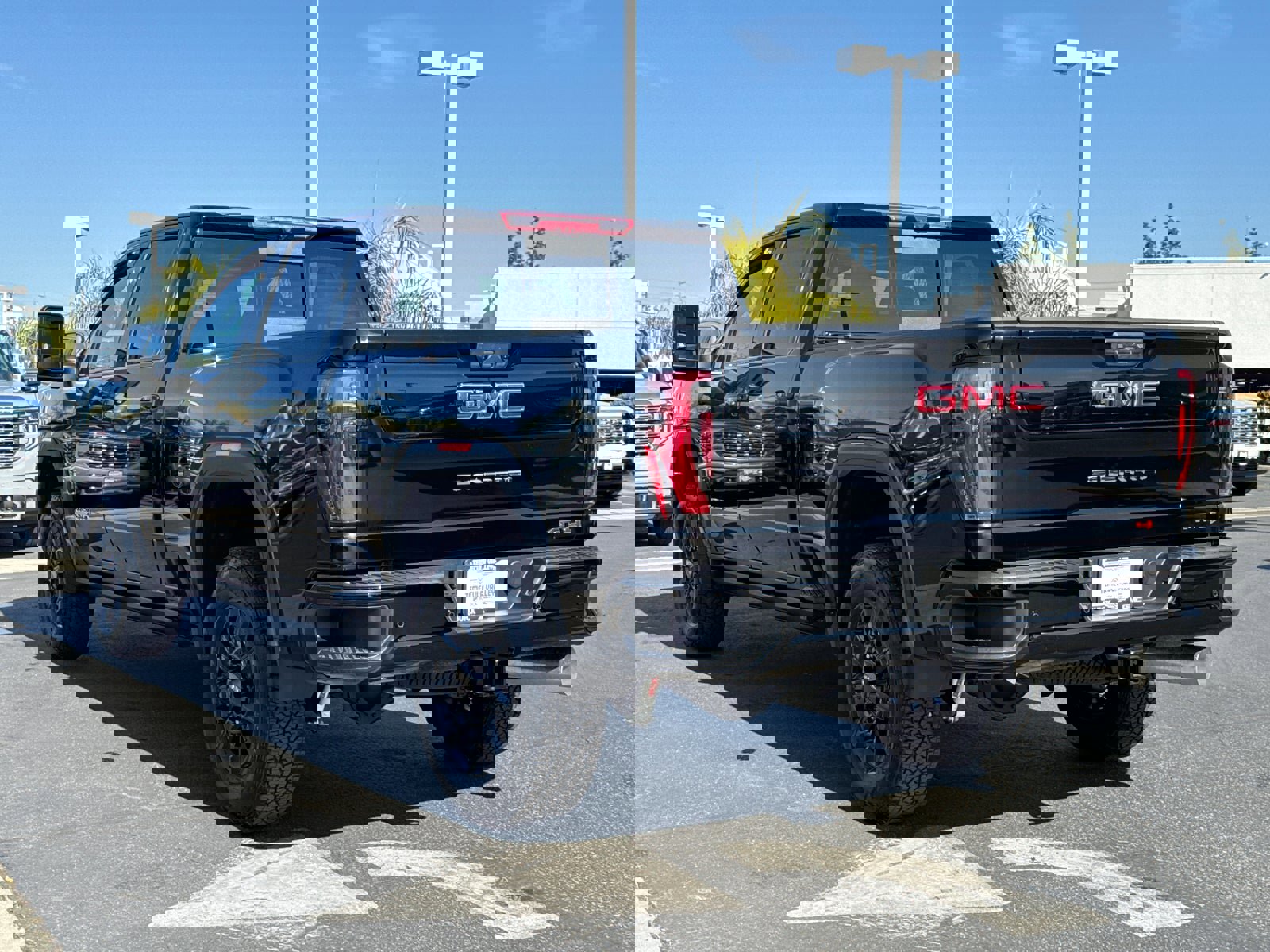 New 2025 GMC Sierra 2500 AT4 w/ AT4 Premium Plus Package image 10