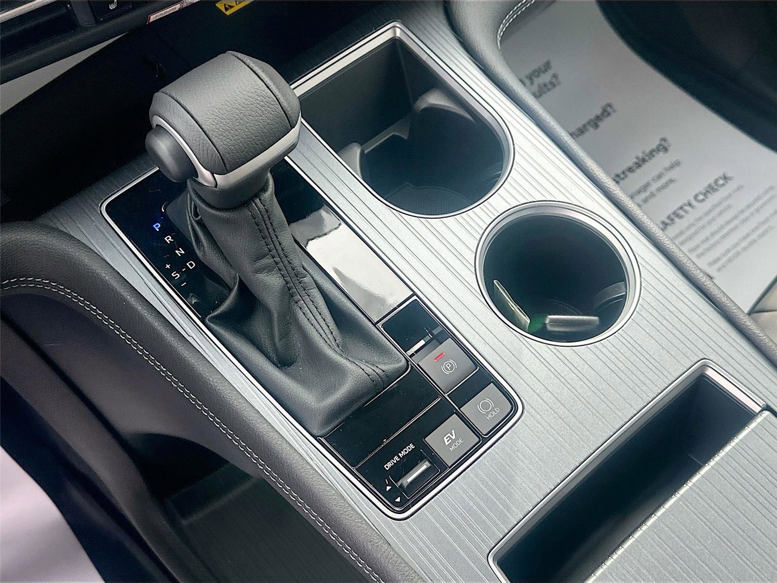 New 2026 Toyota Sienna XLE image 15