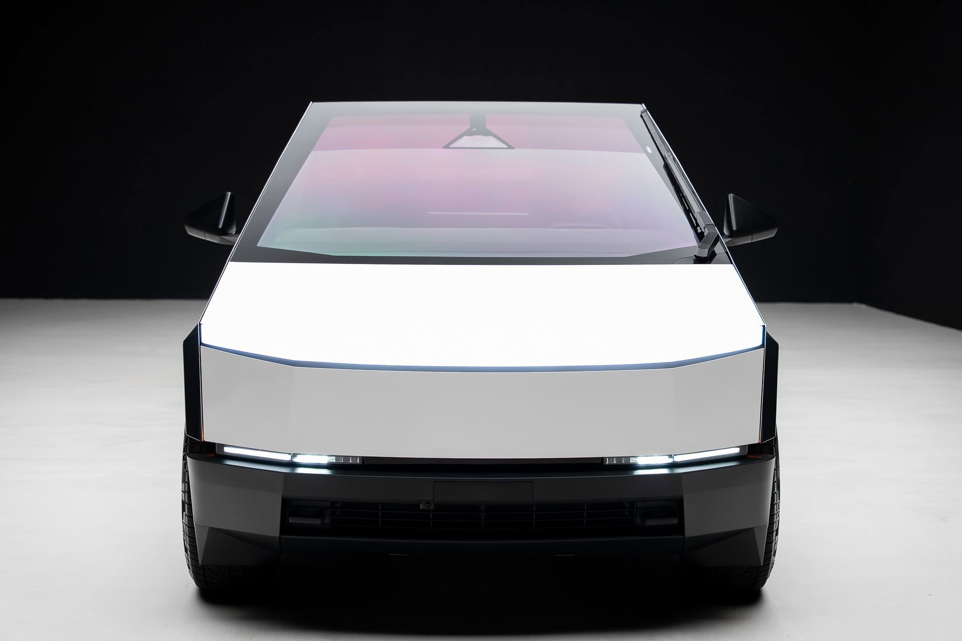 Used 2025 Tesla Cybertruck Cyberbeast AWD/4WD image 6