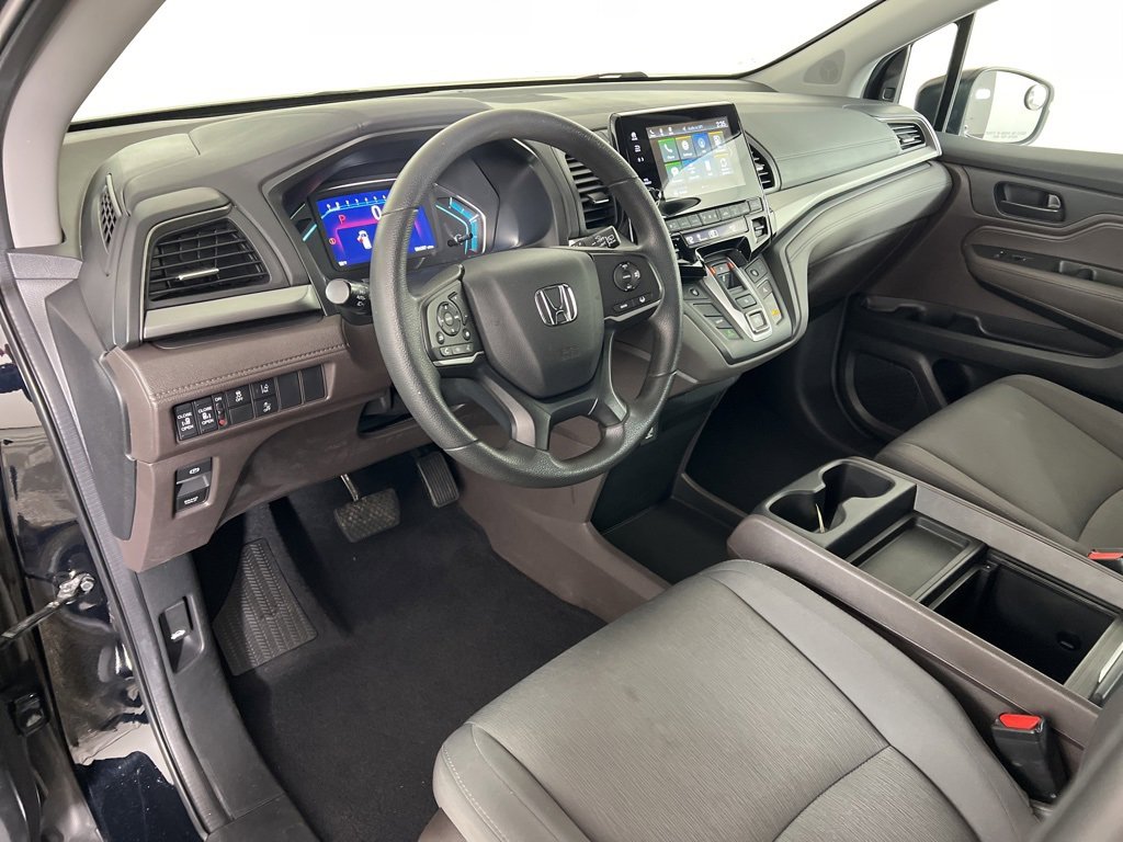 Used 2019 Honda Odyssey EX image 2