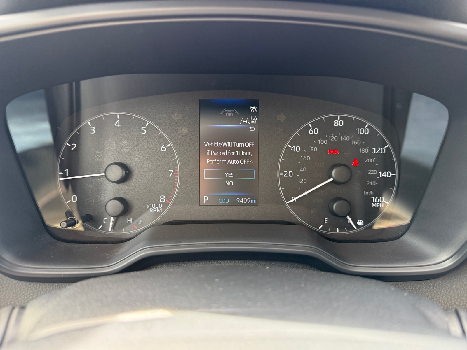 Used 2024 Toyota Corolla LE w/ LE Convenience Package FWD image 11