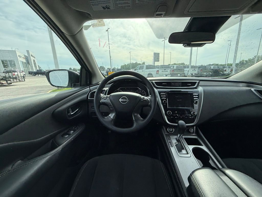 Used 2023 Nissan Murano S FWD image 14