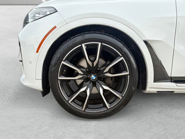 Used 2021 BMW X7 xDrive40i w/ M Sport Package AWD/4WD image 23