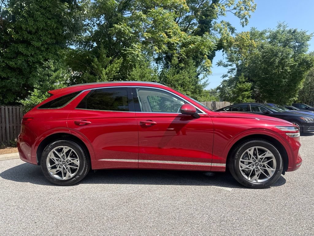 Used 2025 Genesis GV70 2.5T w/ Select Package AWD/4WD image 11