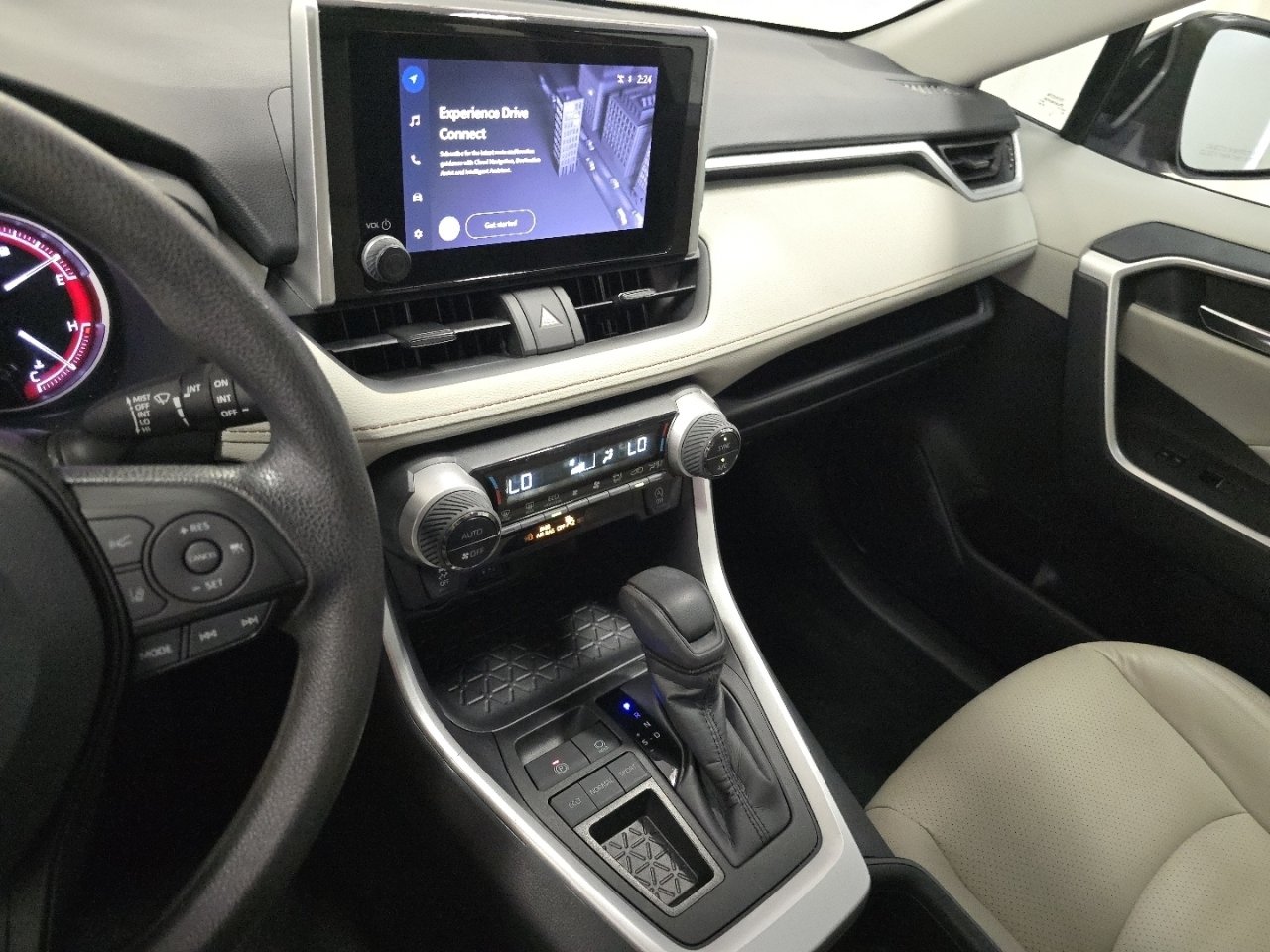 Certified 2024 Toyota RAV4 XLE w/ Convenience Package FWD image 26