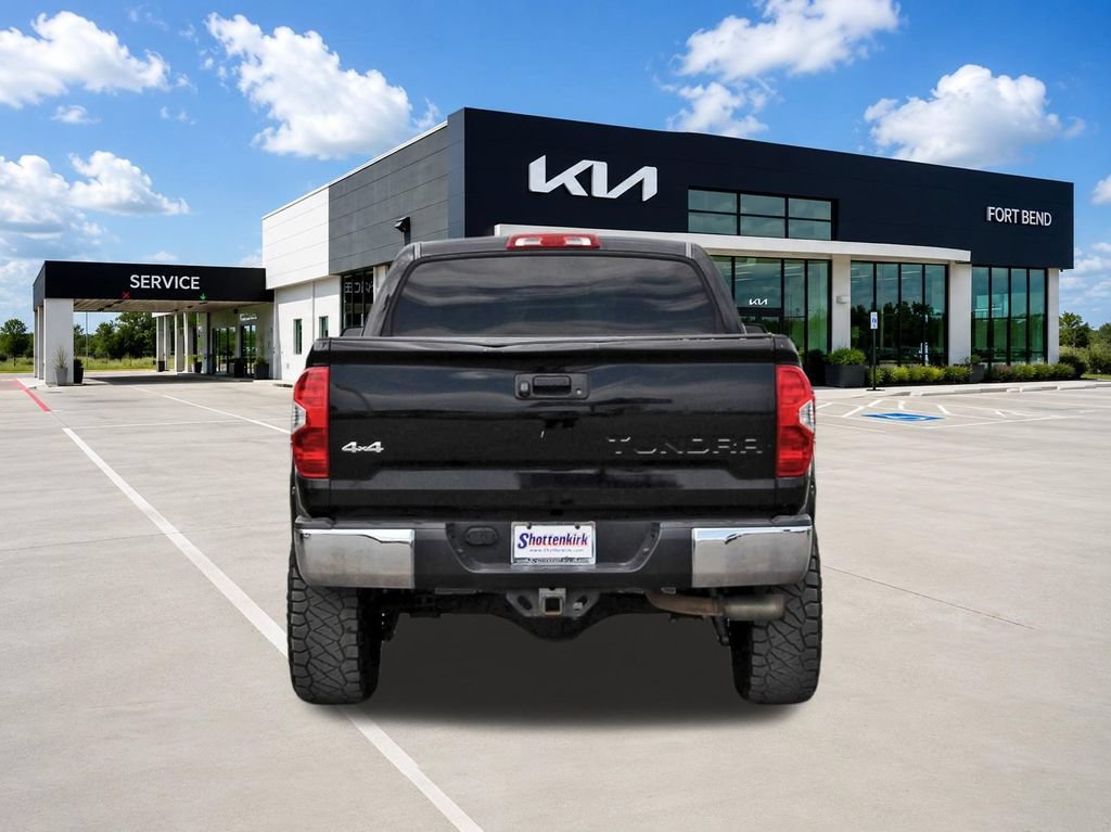 Used 2015 Toyota Tundra SR5 w/ SR5 Upgrade Package AWD/4WD image 6