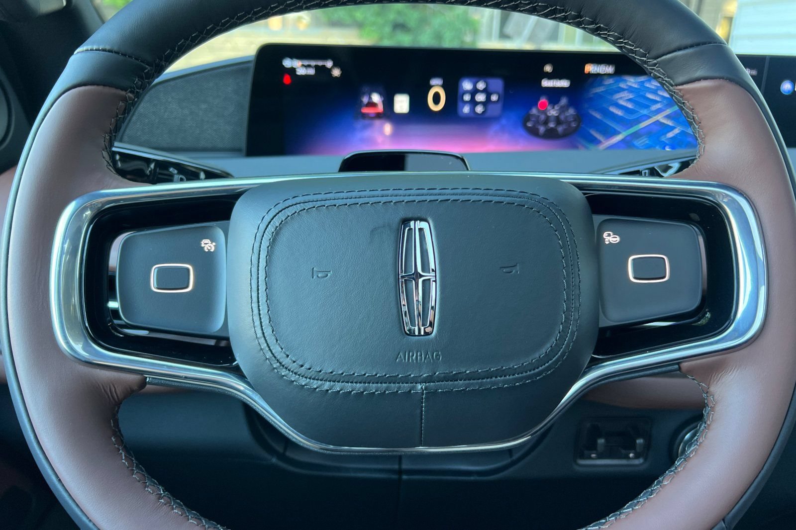 New 2026 Lincoln Navigator L Reserve AWD/4WD image 22