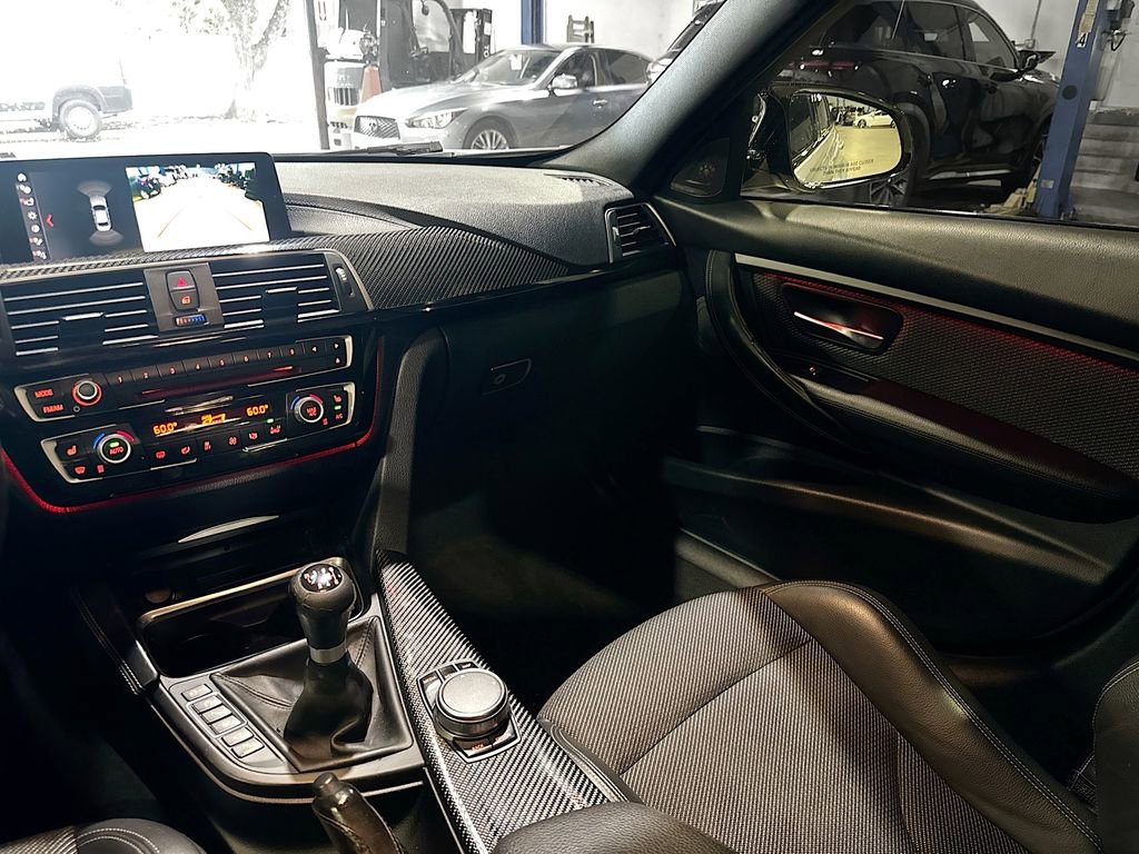 Used 2018 BMW M3 Base image 23