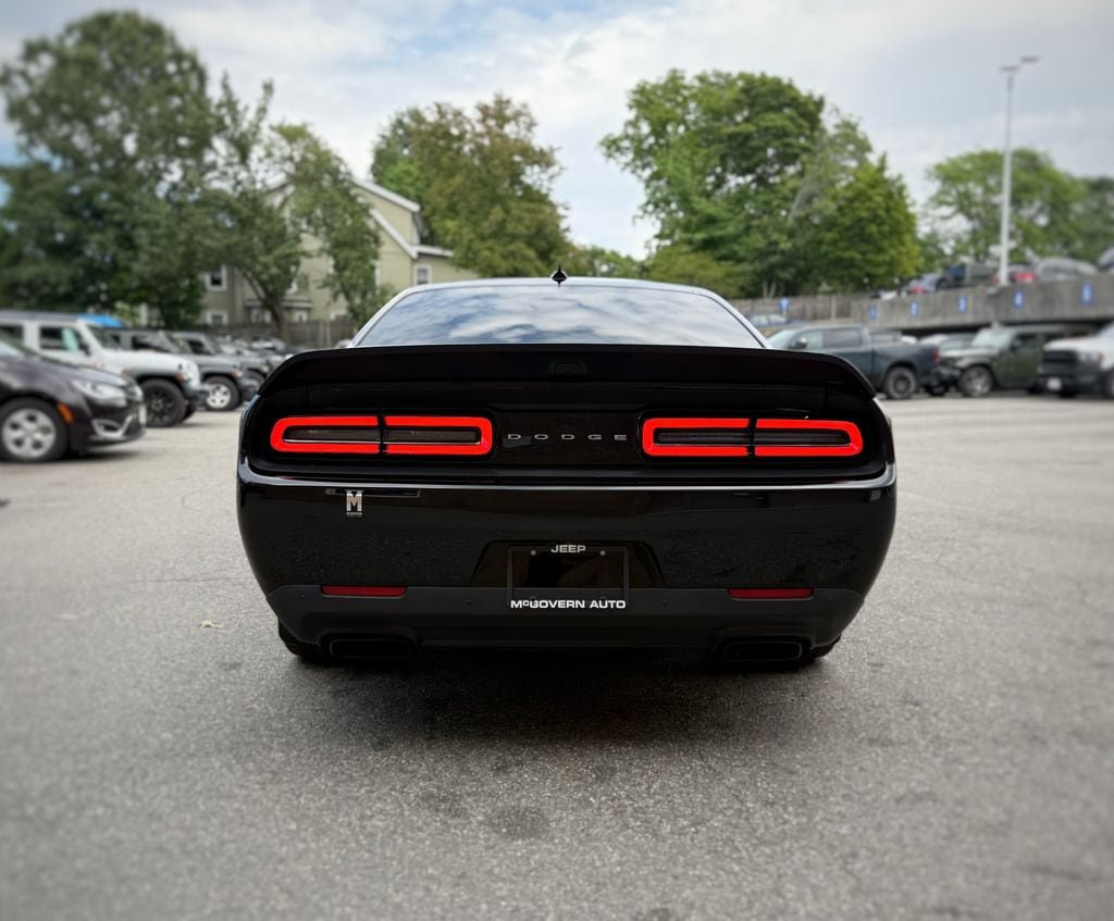 Used 2019 Dodge Challenger SRT Hellcat Redeye RWD image 10
