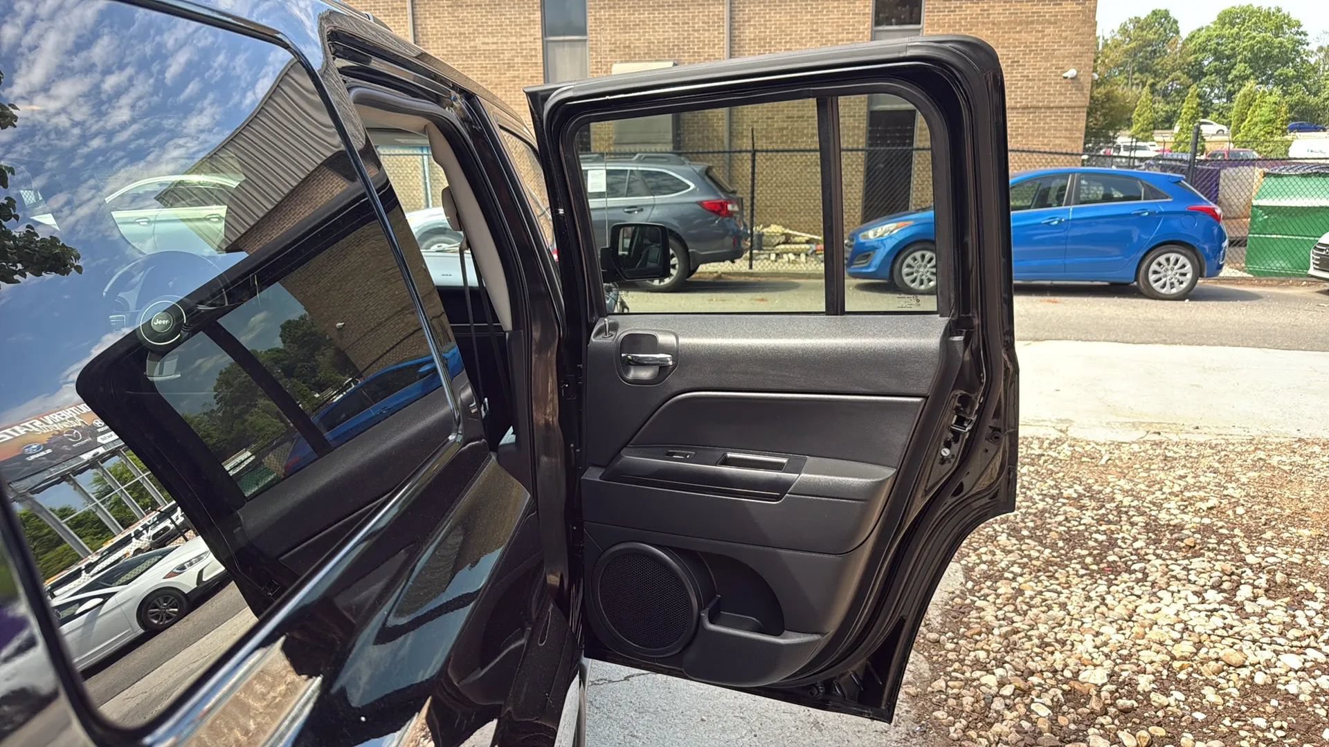 Used 2015 Jeep Patriot High Altitude AWD/4WD image 20