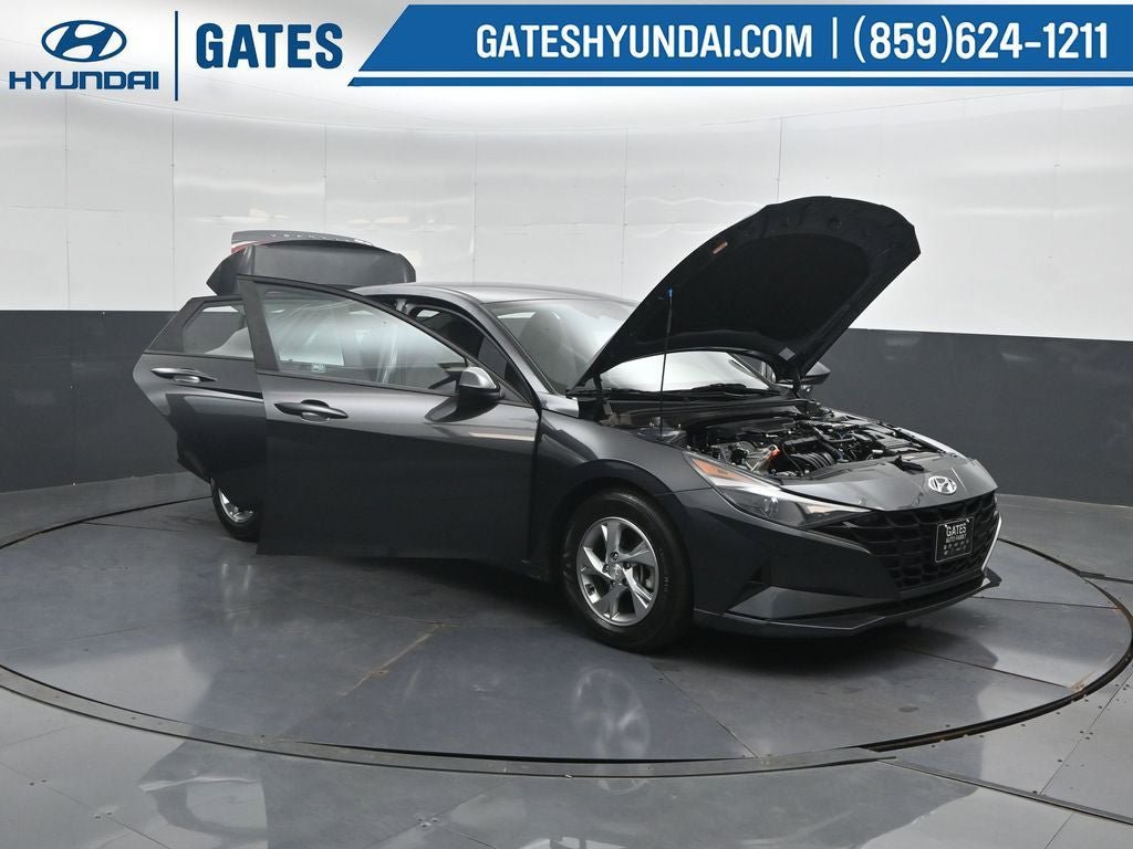 Certified 2021 Hyundai Elantra SE image 51