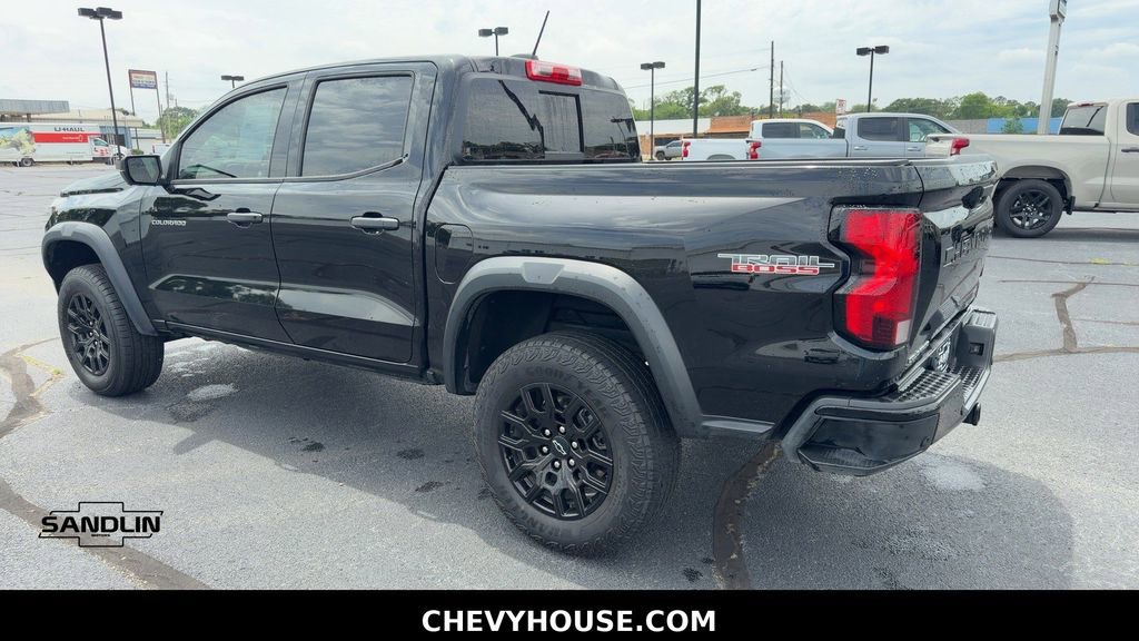Used 2023 Chevrolet Colorado Trail Boss w/ Technology Package AWD/4WD image 15
