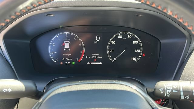 Used 2025 Honda HR-V Sport image 14