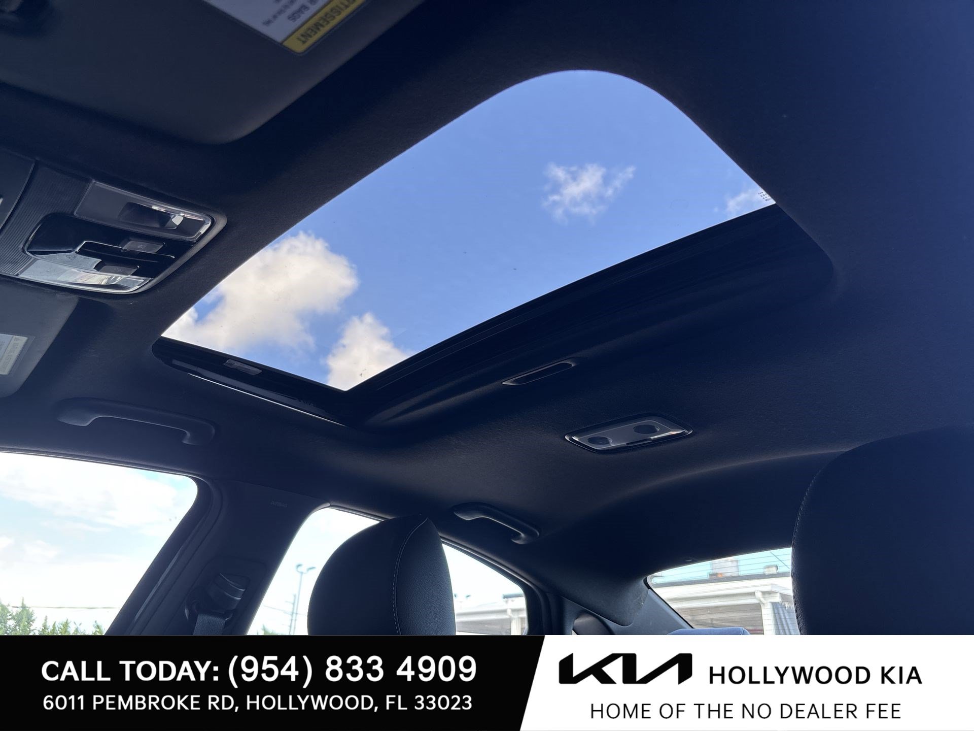 Used 2023 Kia Forte GT-Line w/ GT-Line Premium Package FWD image 16