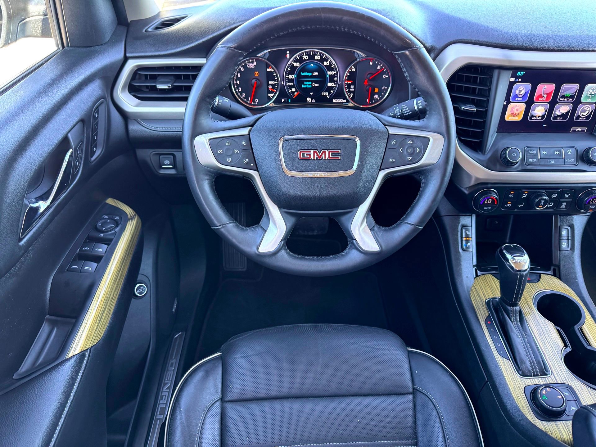 Used 2017 GMC Acadia Denali w/ Technology Package FWD image 22