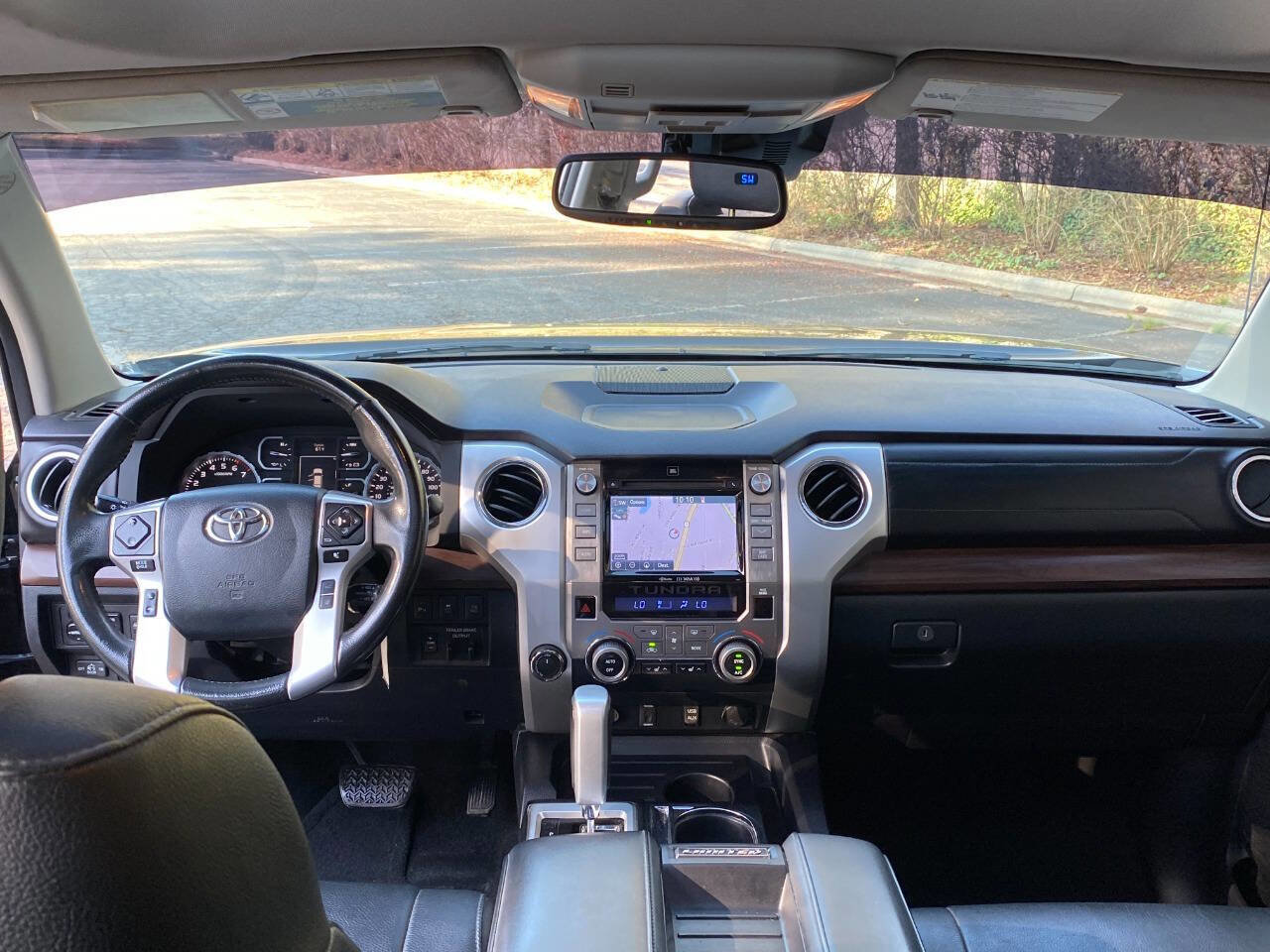 Used 2018 Toyota Tundra Limited w/ Limited Premium Package image 47