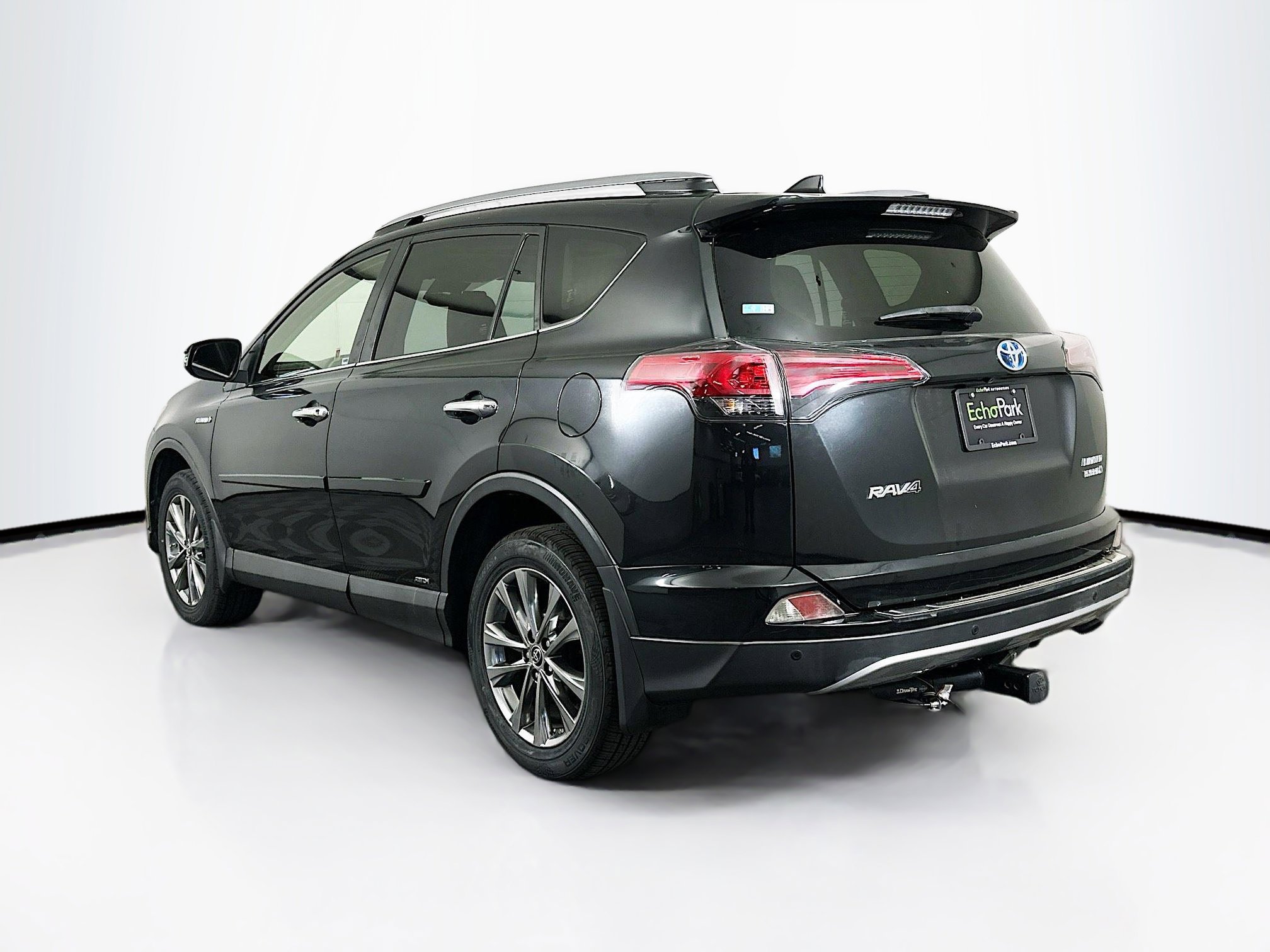Used 2018 Toyota RAV4 Limited image 5