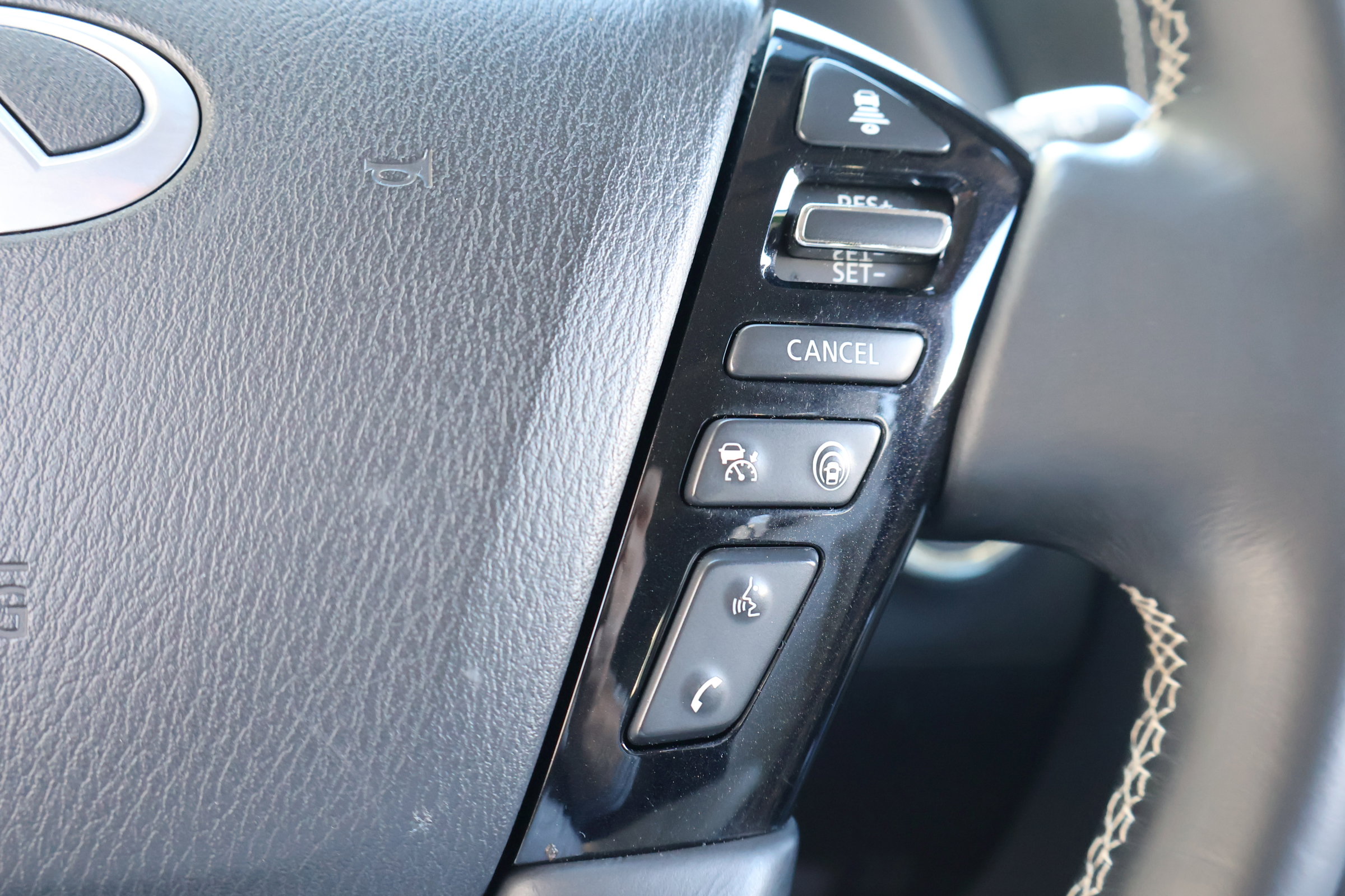 Certified 2024 INFINITI QX80 Premium Select w/ Cargo Package image 27