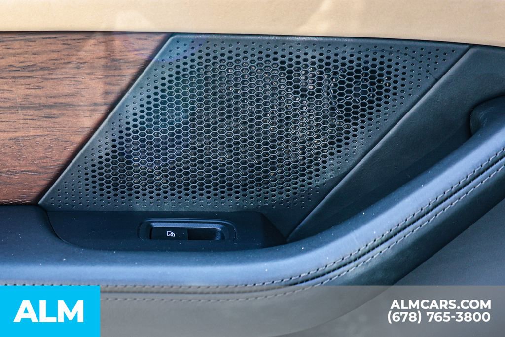 Used 2022 Porsche Taycan 4S image 55