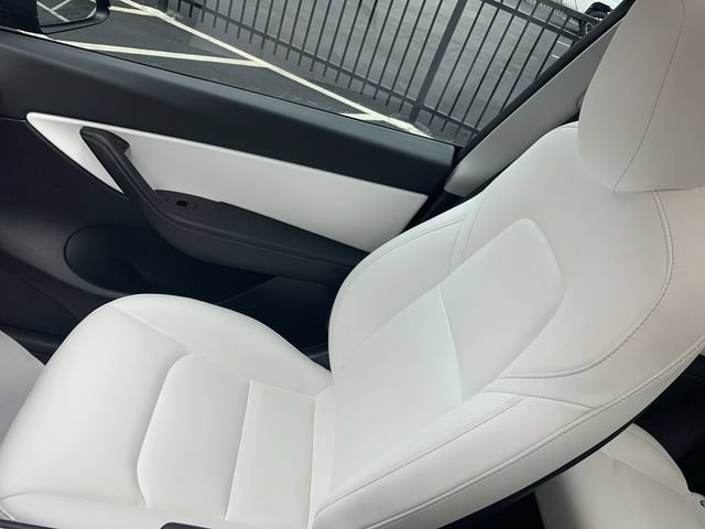 Used 2021 Tesla Model Y Performance AWD/4WD image 29