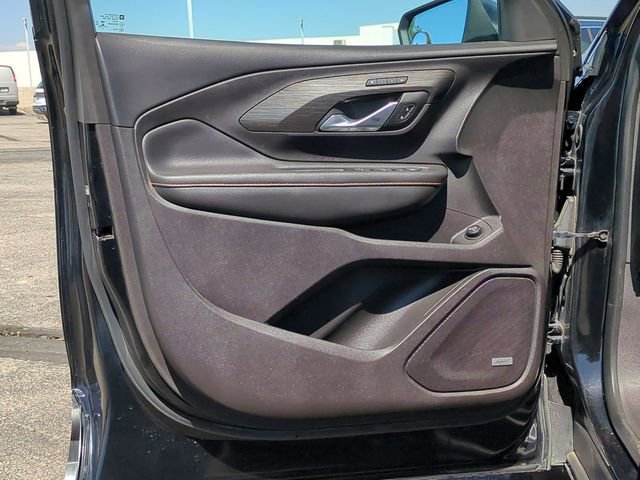 Used 2018 GMC Terrain SLT w/ Infotainment Package II AWD/4WD image 25