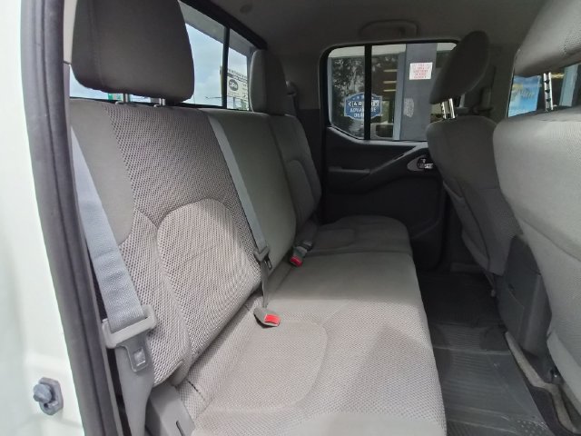 Used 2018 Nissan Frontier SV w/ Value Truck Package RWD image 24