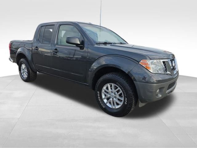 Used 2015 Nissan Frontier SV image 1