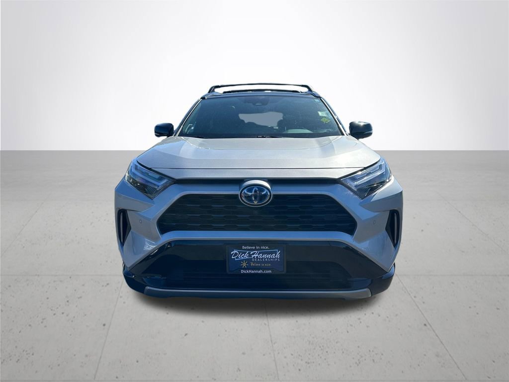 Used 2022 Toyota RAV4 XSE AWD/4WD image 3