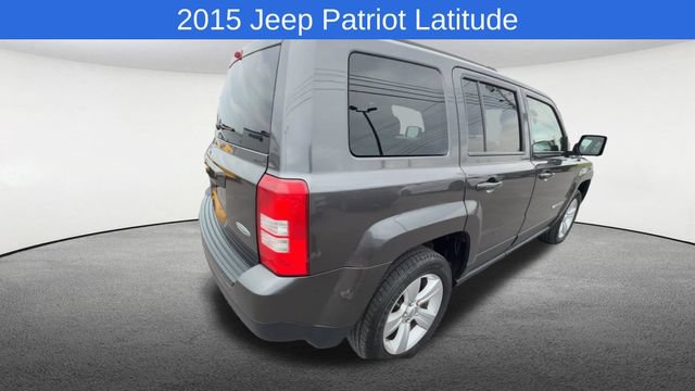 Used 2015 Jeep Patriot Latitude AWD/4WD image 9