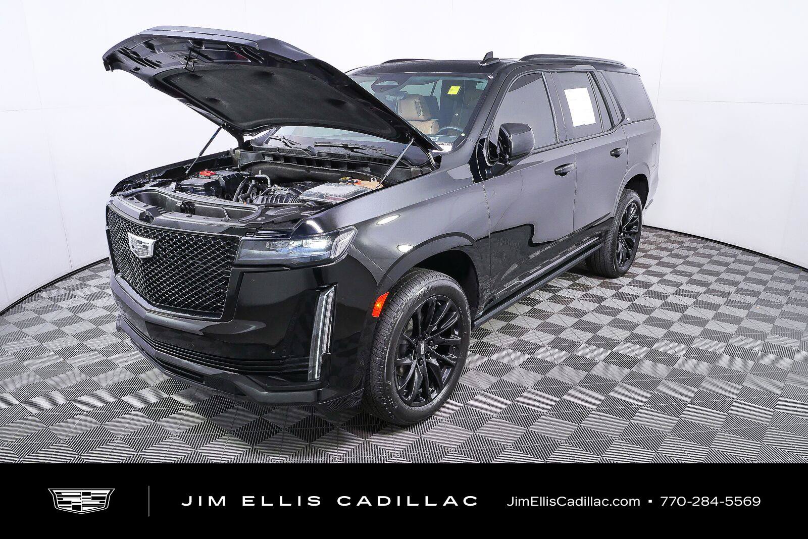 Used 2021 Cadillac Escalade Sport w/ Driver Assist Tech Package AWD/4WD image 35